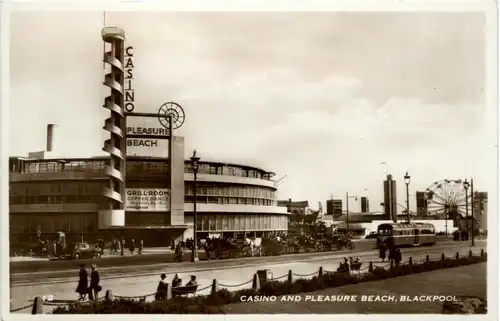 Blackpool - Casino and Pleasure Beach -459986