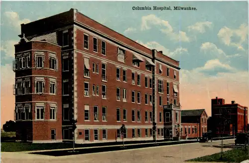 Milwaukee - Columbia Hospital -458024