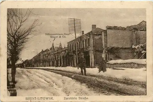 Brest-Litowsk - Zerstörte Strasse - Feldpost -461226