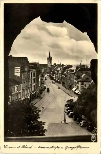 Trier, Simeonstrasse und Gangolfturm -358926