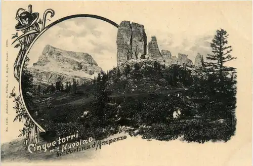 Cortina d Ampezzo - Cinquetorri mit Nuvolao -462426