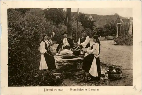 Tarani romani - Rumänische Bauern -462736