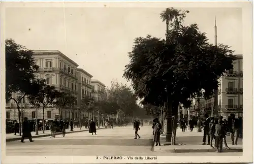 Palermo - Via della Liberta -462438