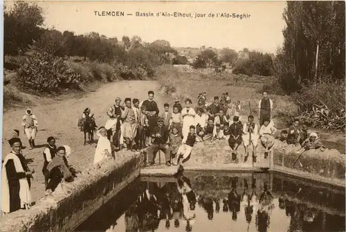 Tlemcen, Bassin dÀin-Elhout, jour de lÀid-Seghir -363408