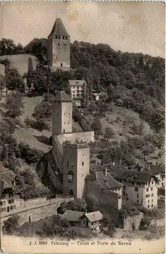 Fribourg - Tours et Porte de Berne -443860