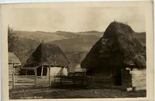 Karpathen Gehöft -463820