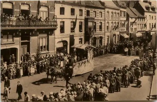 Hasselt - Feesten van het zevende jaar van OLV Virga Jesse -465346