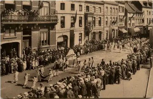 Hasselt - Feesten van het zevende jaar van OLV Virga Jesse -465338
