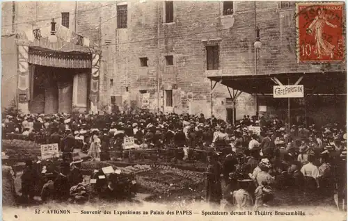 Avignon - Souvenir des Expositions au Palais des Papes -468078