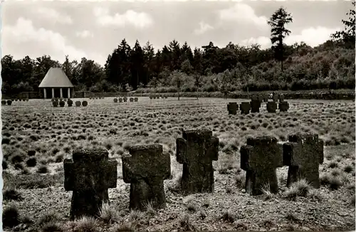 Bad Kreuznach - Soldatenfriedhof Lohrerwald -448208