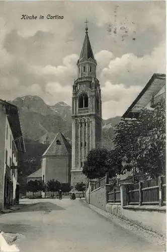 Kirche in Cortina -468512