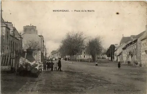 Merdrignac - Place de la Mairie -468062