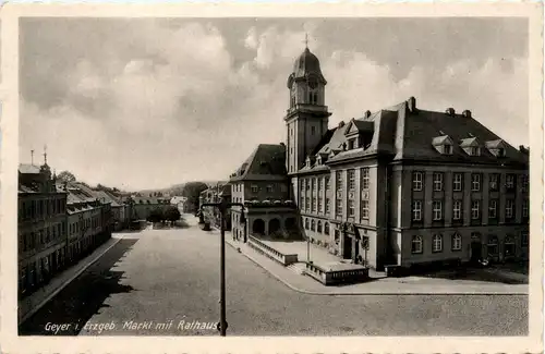 Geyer im Erzgebirge - Markt mit Rathaus -448462