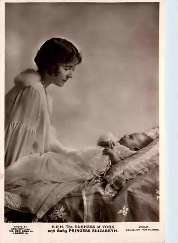 The Duchess of York and Princess Elizabeth -468634