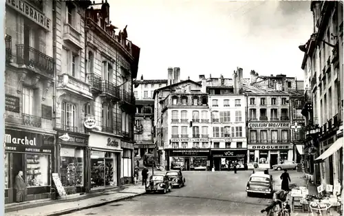 Verdun - Place Marechal Foch -468480