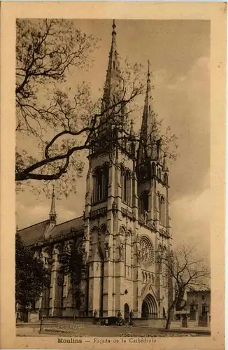 Moulins, Facade de la Cathedrale -364014