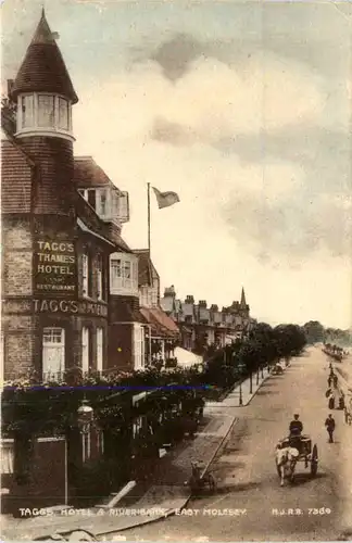 East Molesey - Taggs Hotel -469918