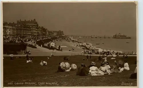 Eastbourne - Grand Parade -469914