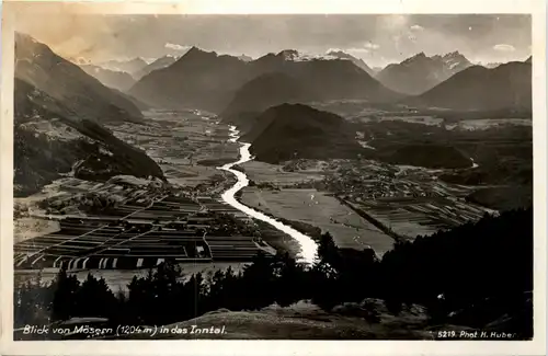 Blick von Mösern bei Seefeld auf Telfs und Inntal -359316