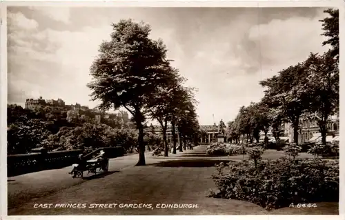 Edinburgh - East Princes Street Gardens -470136