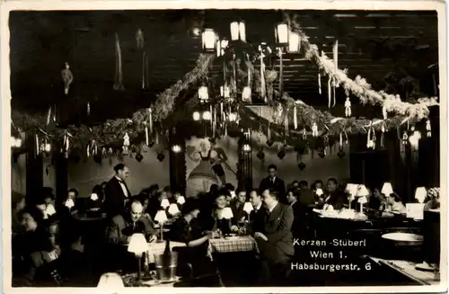 Wien - Kerzen Stuberl -470812