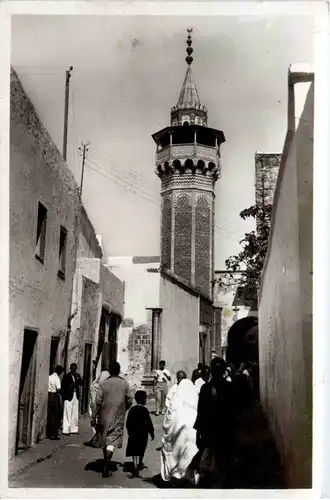 Tunis - Rue des Teinuriers -469710