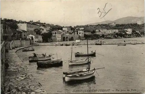 St-Jean-Cap-Ferrat, Vue prise du Port -366744