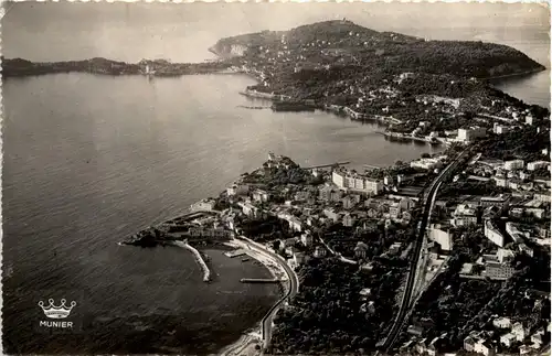 Beaulieu sur Mer, Vue generale et St-Jean-Cap Ferrat -367164