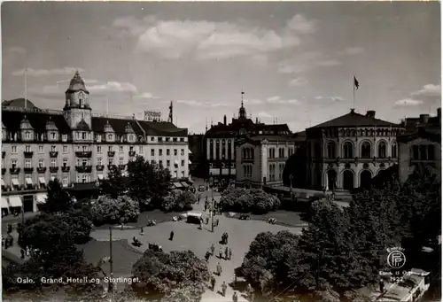 Oslo - Grand Hotell og Stortinget -473382