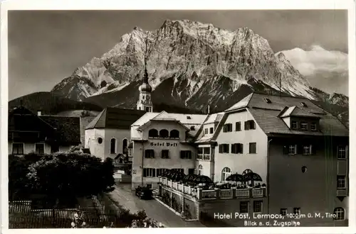 Lermoos, Hotel Post, Blick a.d. Zugspitze -361424