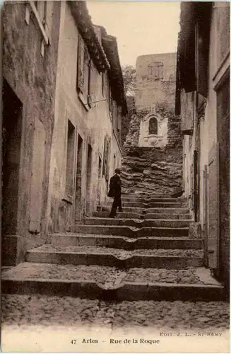 Arles - Rue de la Roque -474038