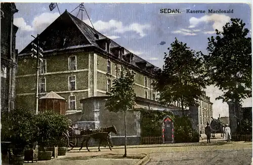 Sedan - Kaserne Macdonald -473638