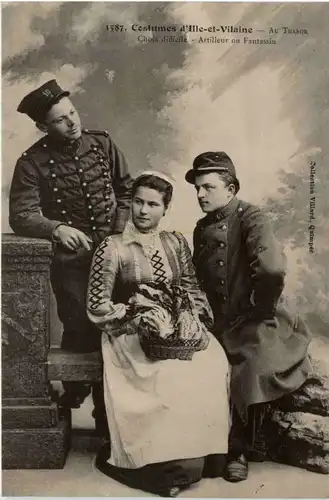 Costumes d Ille et Vilaine -473692