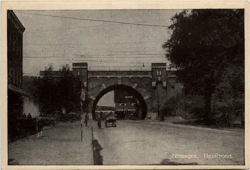 Nijmegen - Hezelpoort -475216