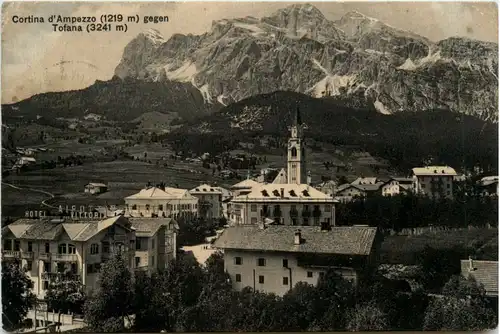 Cortina d Ampezzo -476498