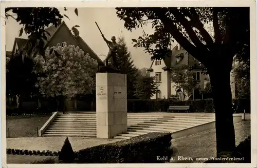 Kehl am Rhein - Neues Pionierdenkmal -451856