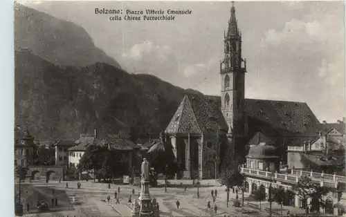 Bolzano - Piazza Vittoro Emanuele -476594