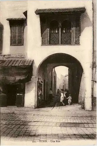 Tunis - Une Rue -477458