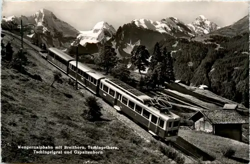 Wengernalpbahn mit Breithorn -452708