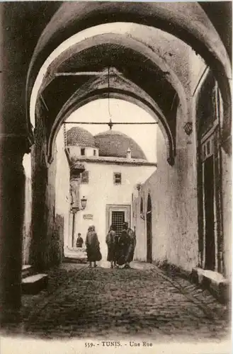 Tunis - Une Rue -477452