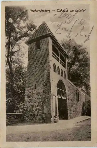 Neubrandenburg, Wickhaus am Bahnhof -376072