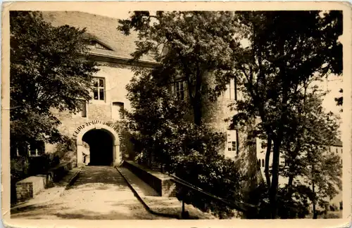 Bad Belzig, Burg Eisenhardt Eingang -376674