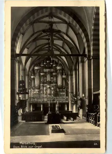 Merseburg, Dom, Blick zur Orgel -377778