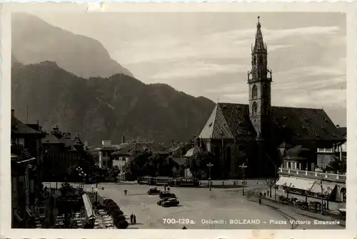 Bolzano - Piazza Vittorio Emanuele -93338