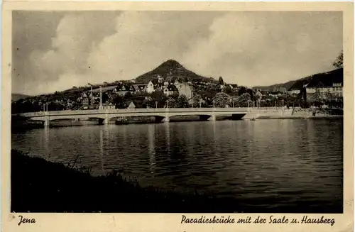Jena, Paradiesbrücke mit der Saale und Hausberg -377268