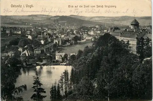 Oelsnitz, Blick auf die Stadt vom Schloss Votgtsberg -379606