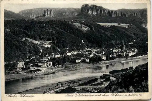 Bad Schandau, mit den Schrammsteinen -380026