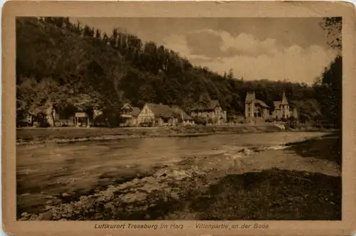 Kurort Treseburg im Harz, Villenpartie an der Bode -377924