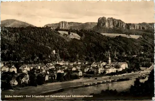 Bad Schandau, mit den Schrammsteinen und Falkenstein -380028