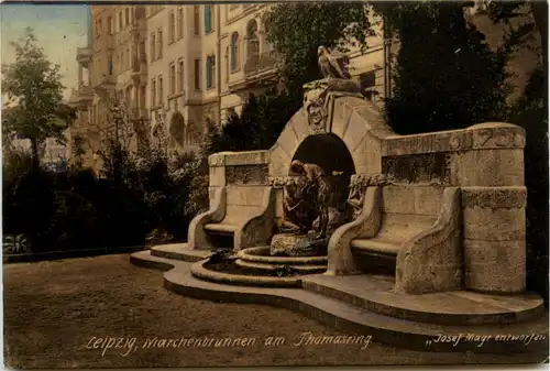 Leipzig, Märchenbrunnen am Thomasring -381400